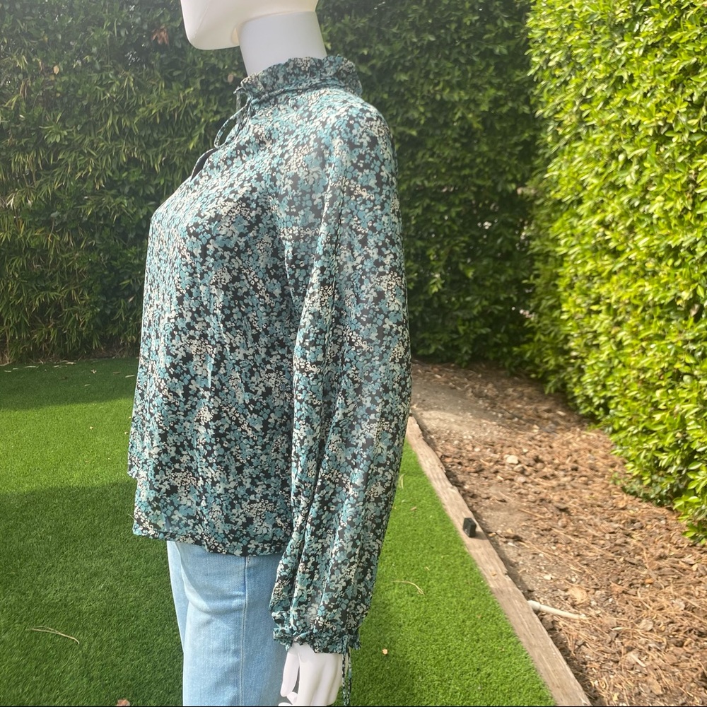 ICHI Floral Blouse - Picture 7 of 11